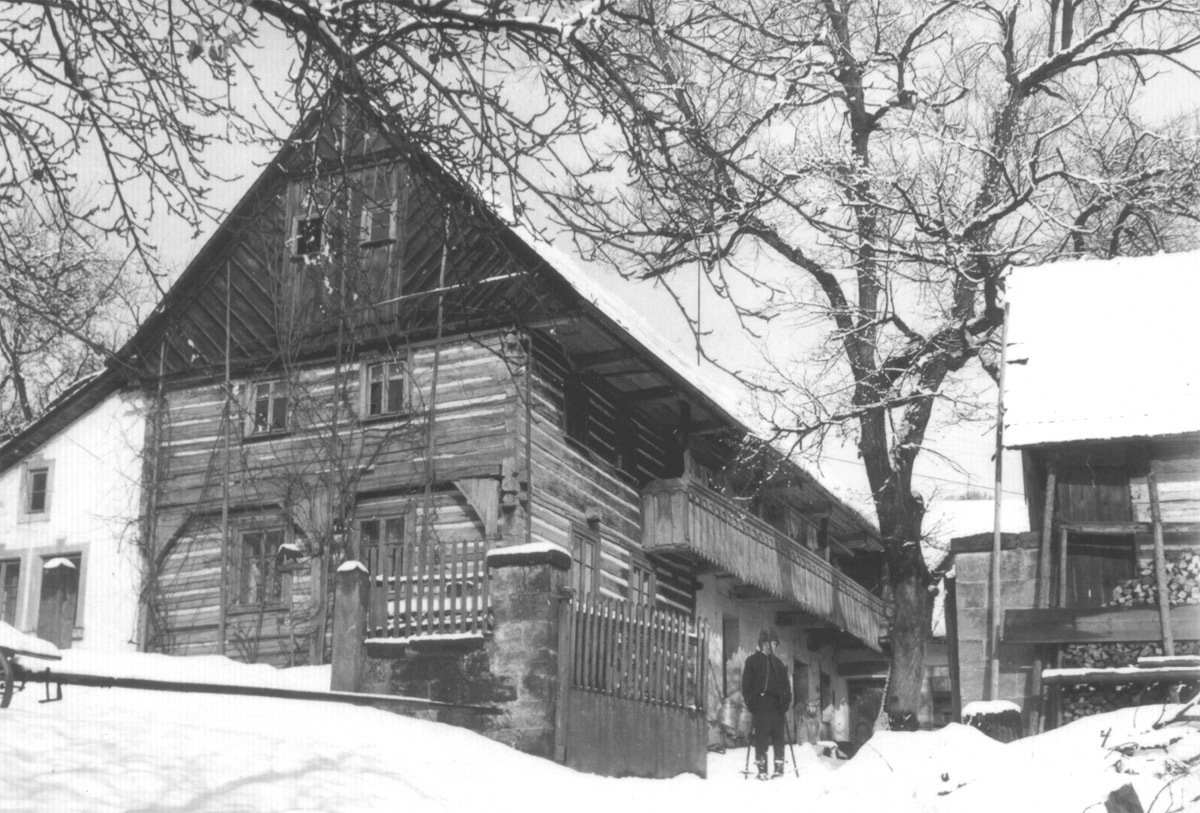 Broučkova chalupa v roce 1965